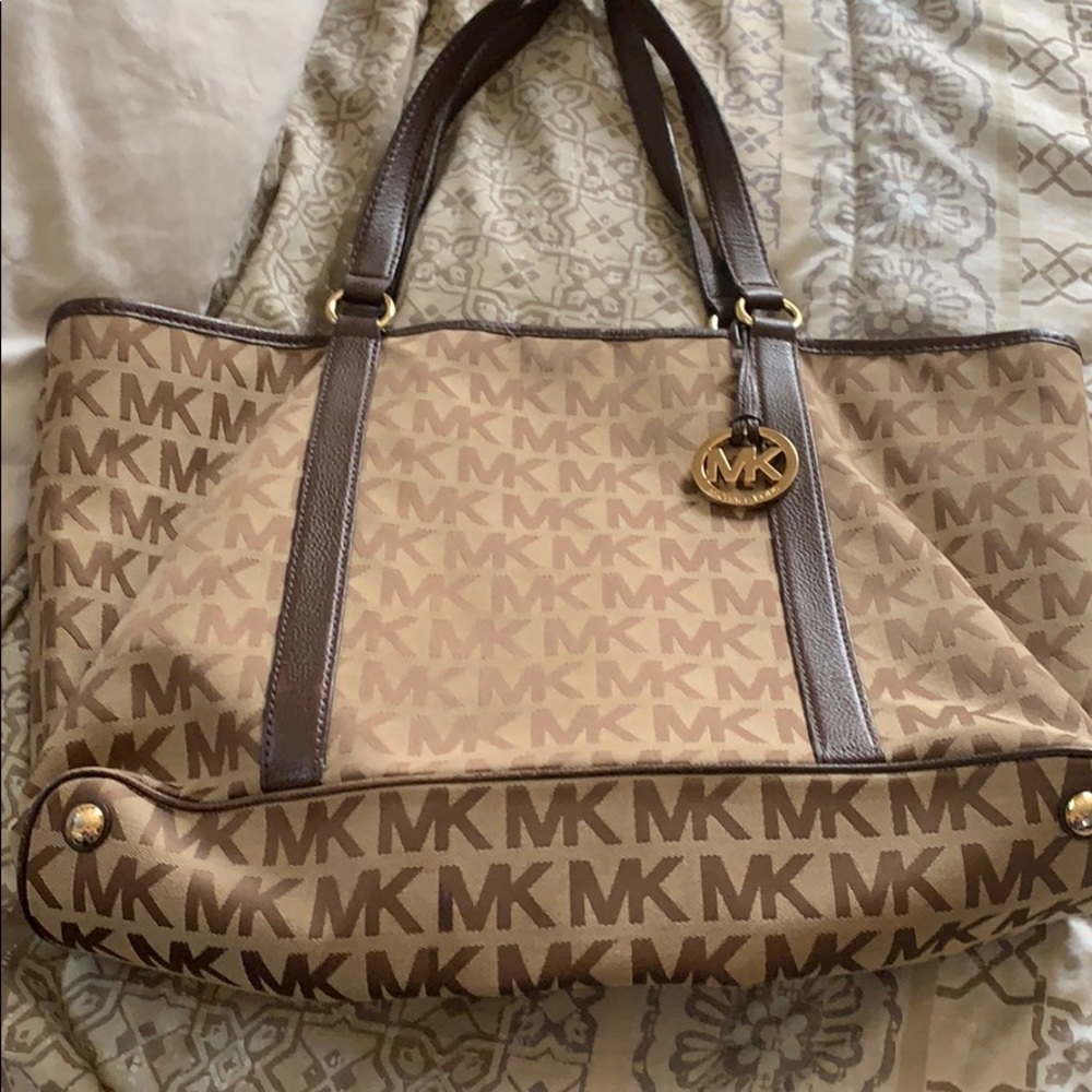 Michael Kors tote bag